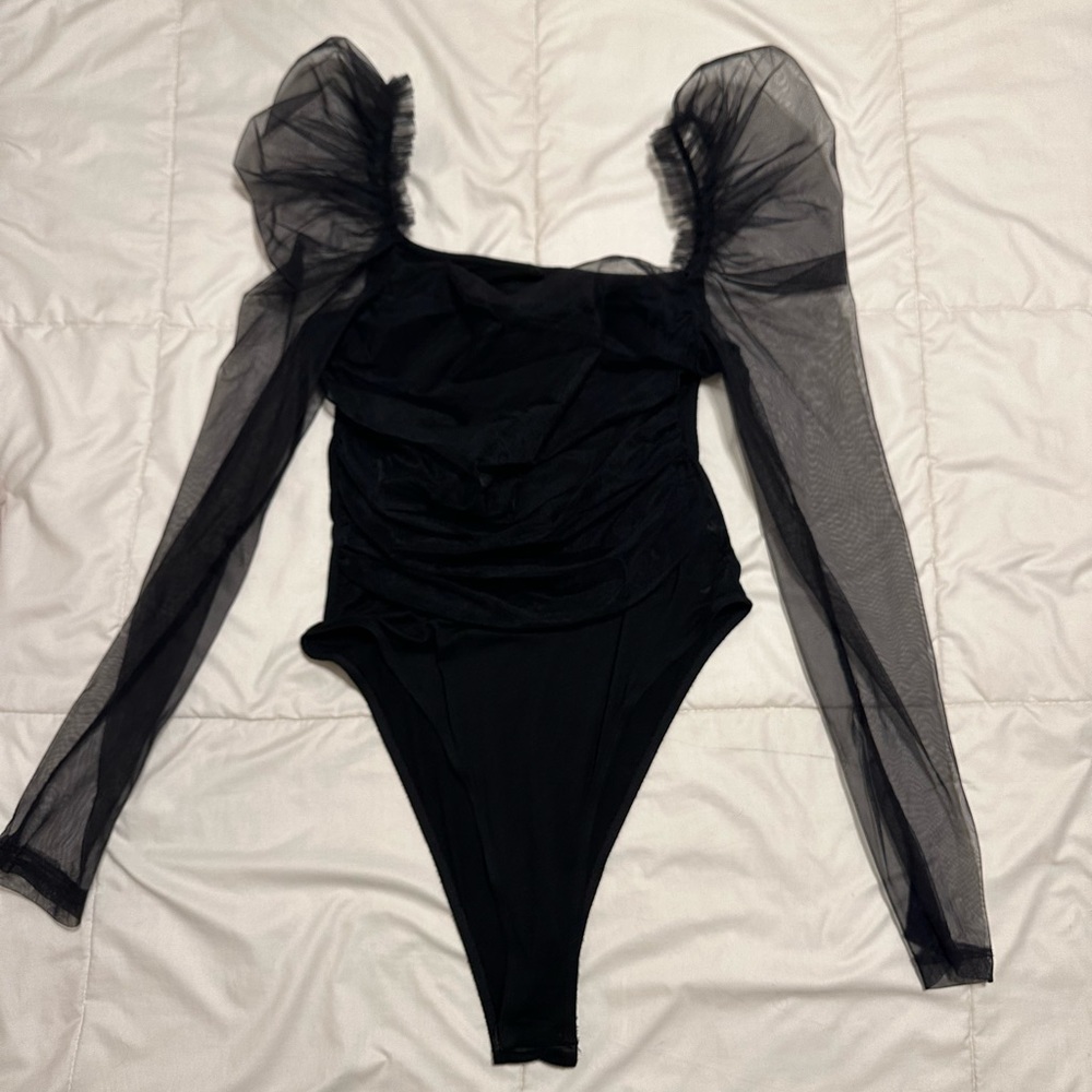 Black Puff sleeved bodysuit